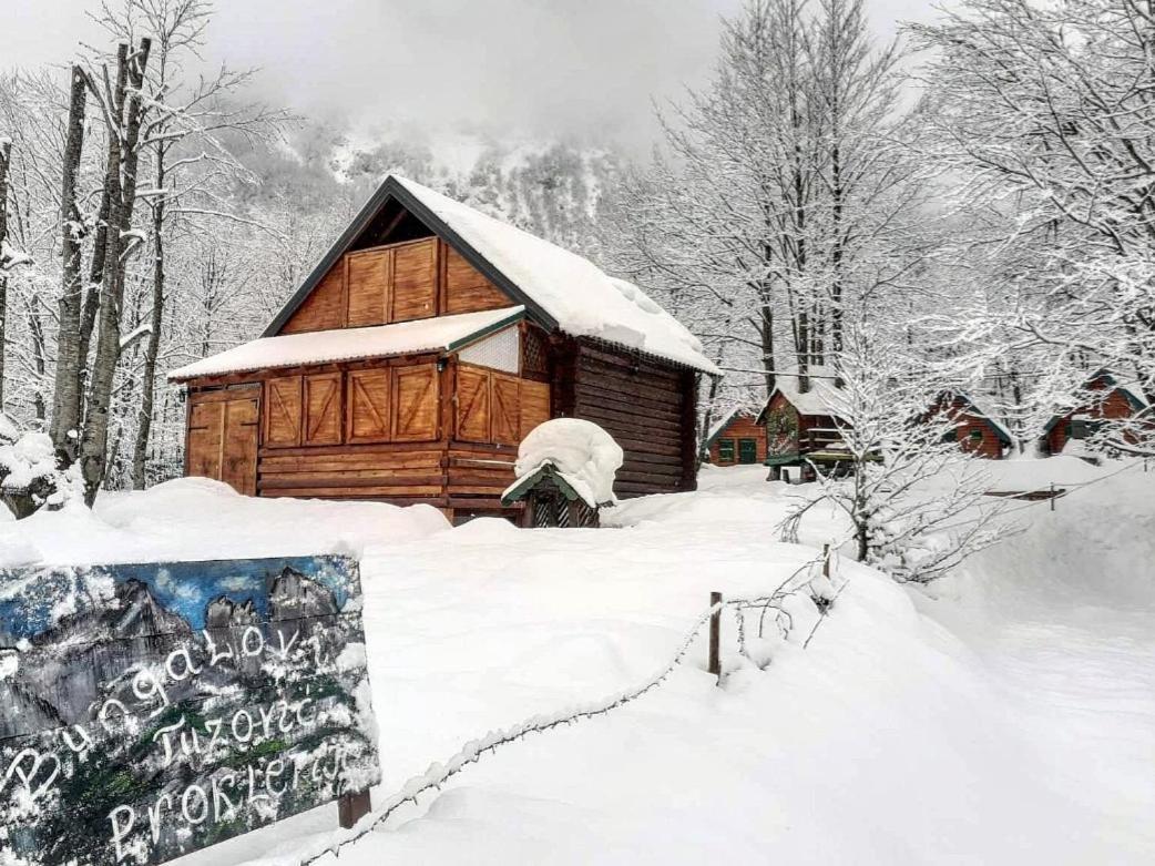 Bungalows Prokletije Gusinje 외부 사진