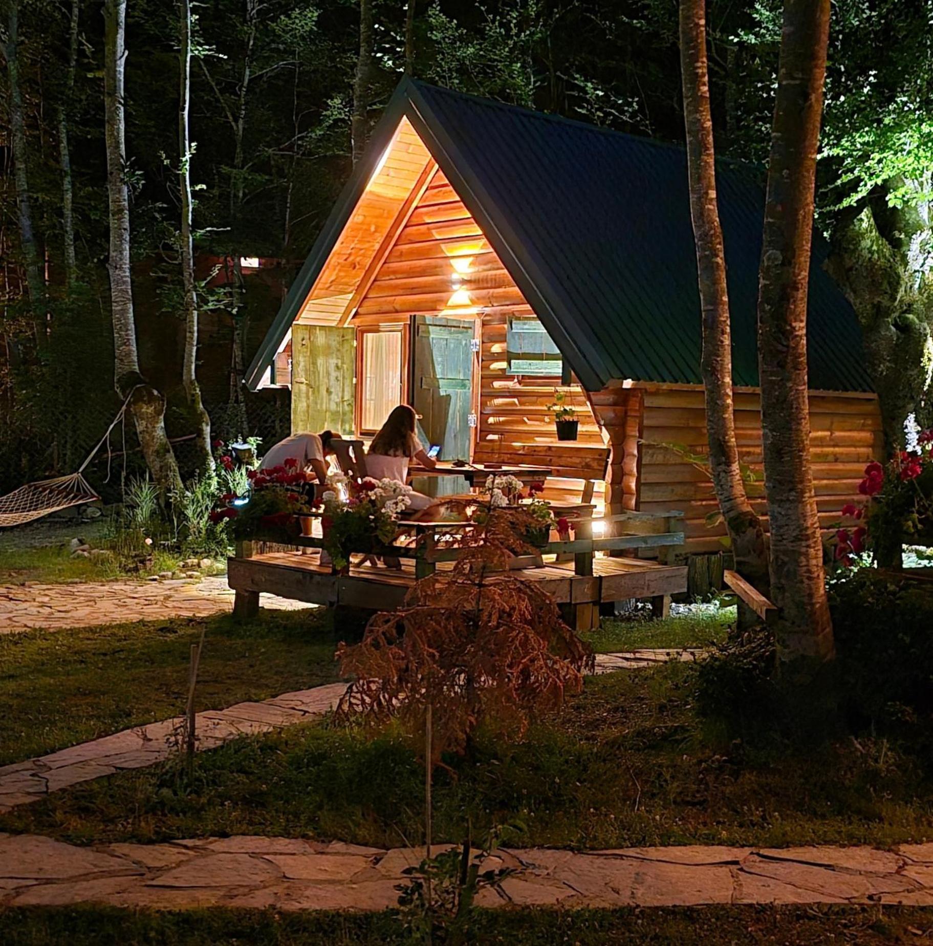 Bungalows Prokletije Gusinje 외부 사진